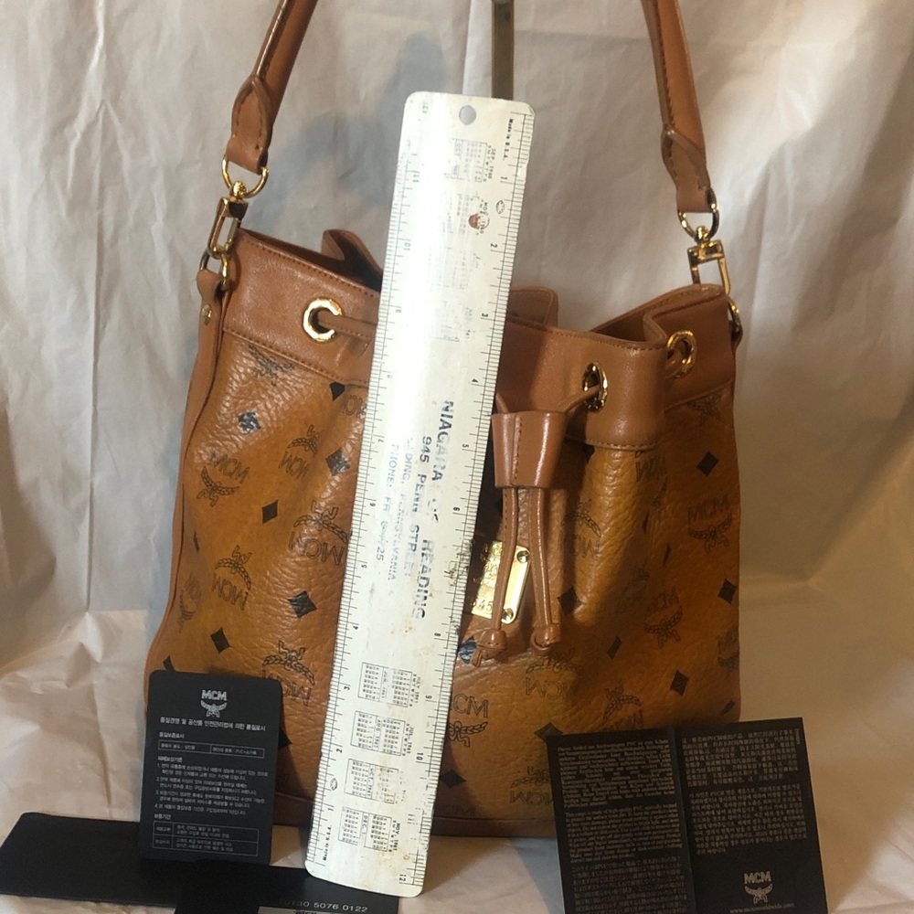 MCM classic signature leather shoulder bag with drawstring & authenticity cards - Picture 15 of 16
